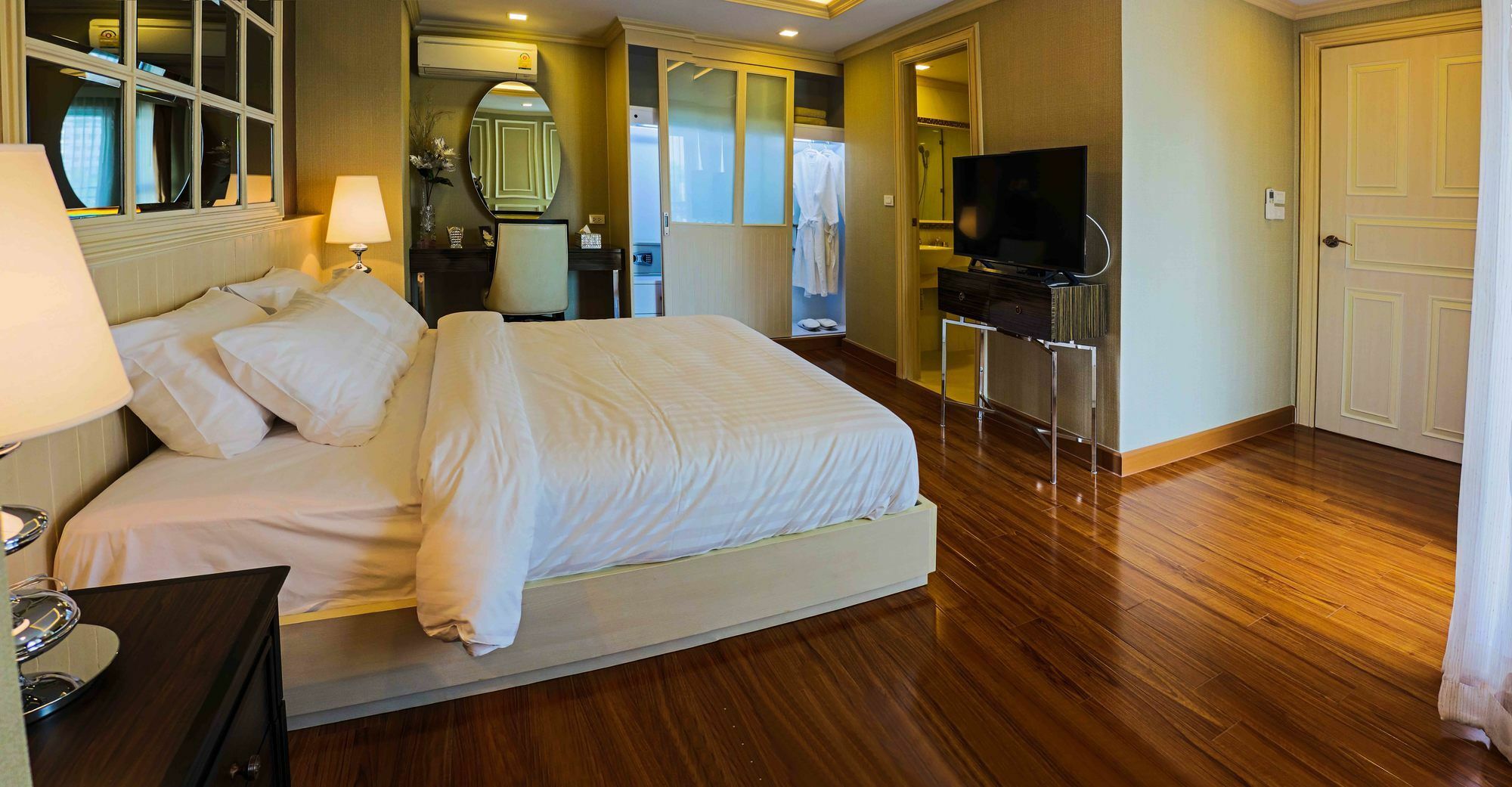 Aspira Hana Executive Apartment Thonglor Бангкок Екстер'єр фото